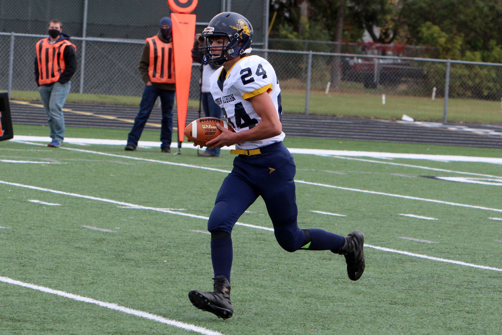 New Auburn at McDonell football 10-3-20